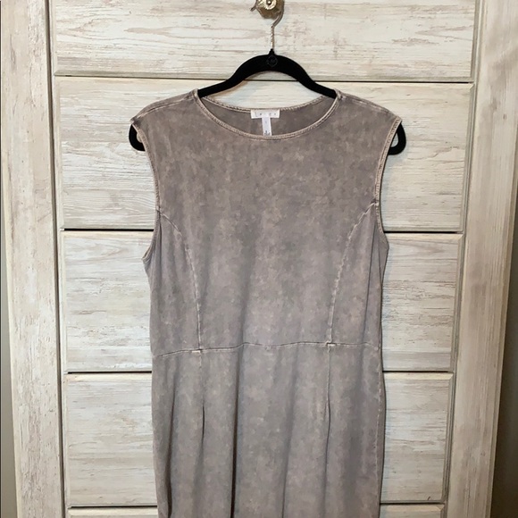 Grey velvet dress - Picture 1 of 3